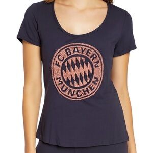 FC Bayern Munich Damen T Shirt Short Sleeve Gray Embroidered Raised Logo RARE